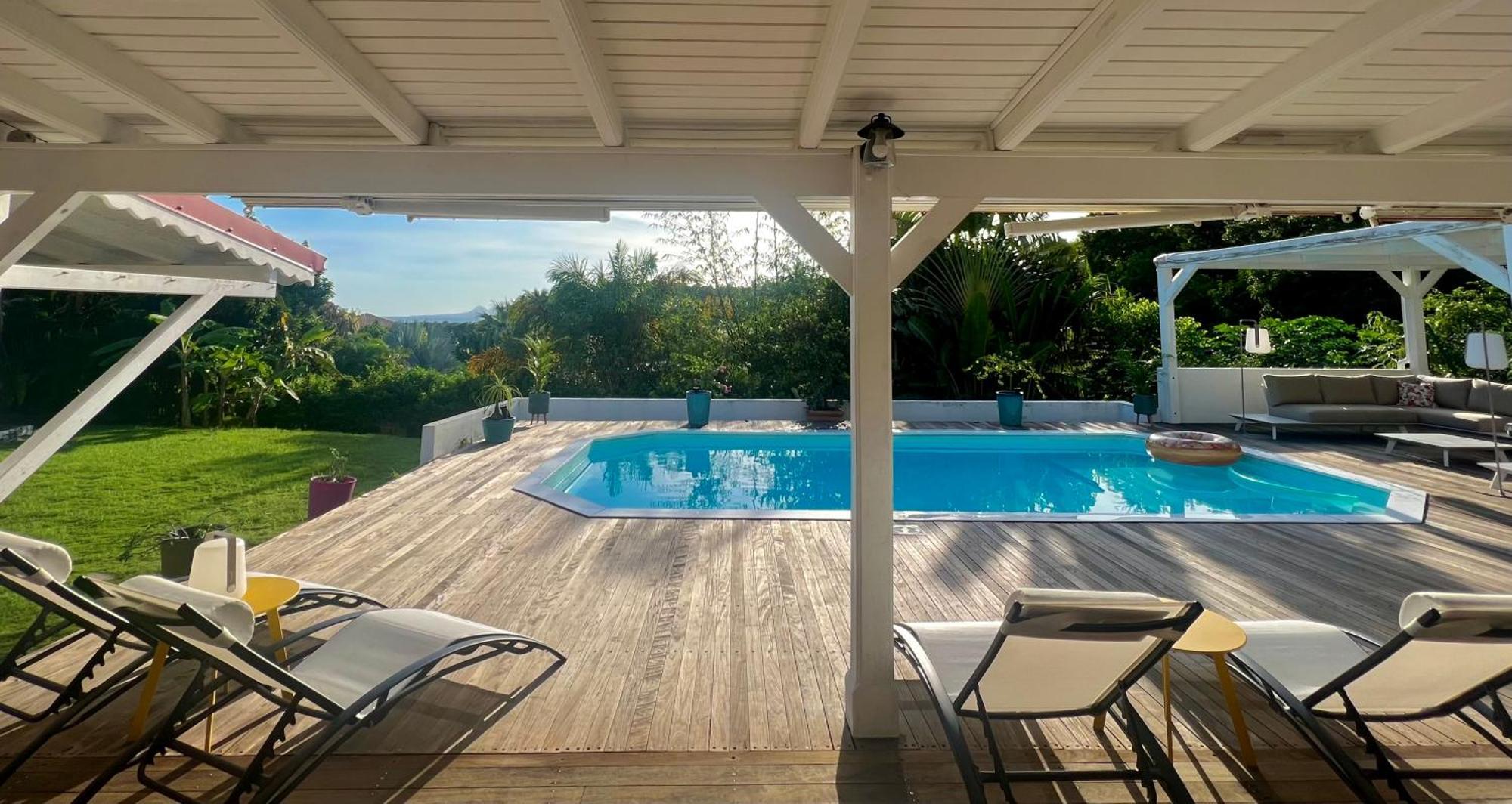 Spacieuse Villa Corossol Avec Piscine Et Jeux Exterieurs 르 고지에 외부 사진