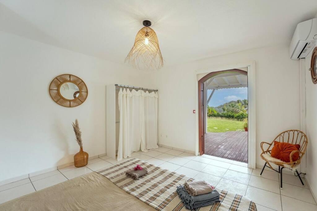 Spacieuse Villa Corossol Avec Piscine Et Jeux Exterieurs 르 고지에 외부 사진